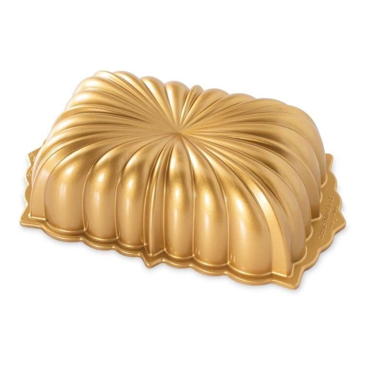 Nordicware Klasik Çizgili Kek Kalıbı