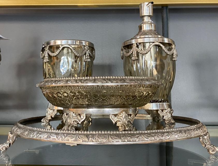 MAJESTIC SILVER FUMECAMLI BANYO TAKIMI