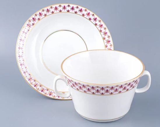 Tabaklı kase konsome