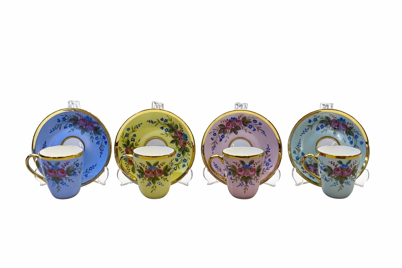 ALTIN CİCEK DESENLi KAHVE FiNCANI