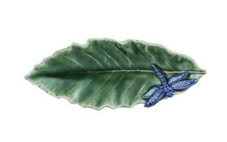 Chestnut Leaf with Dragonfly 16cm